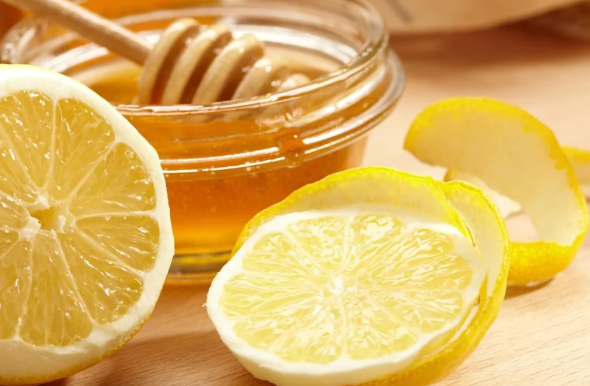 Lemon and honey mask
