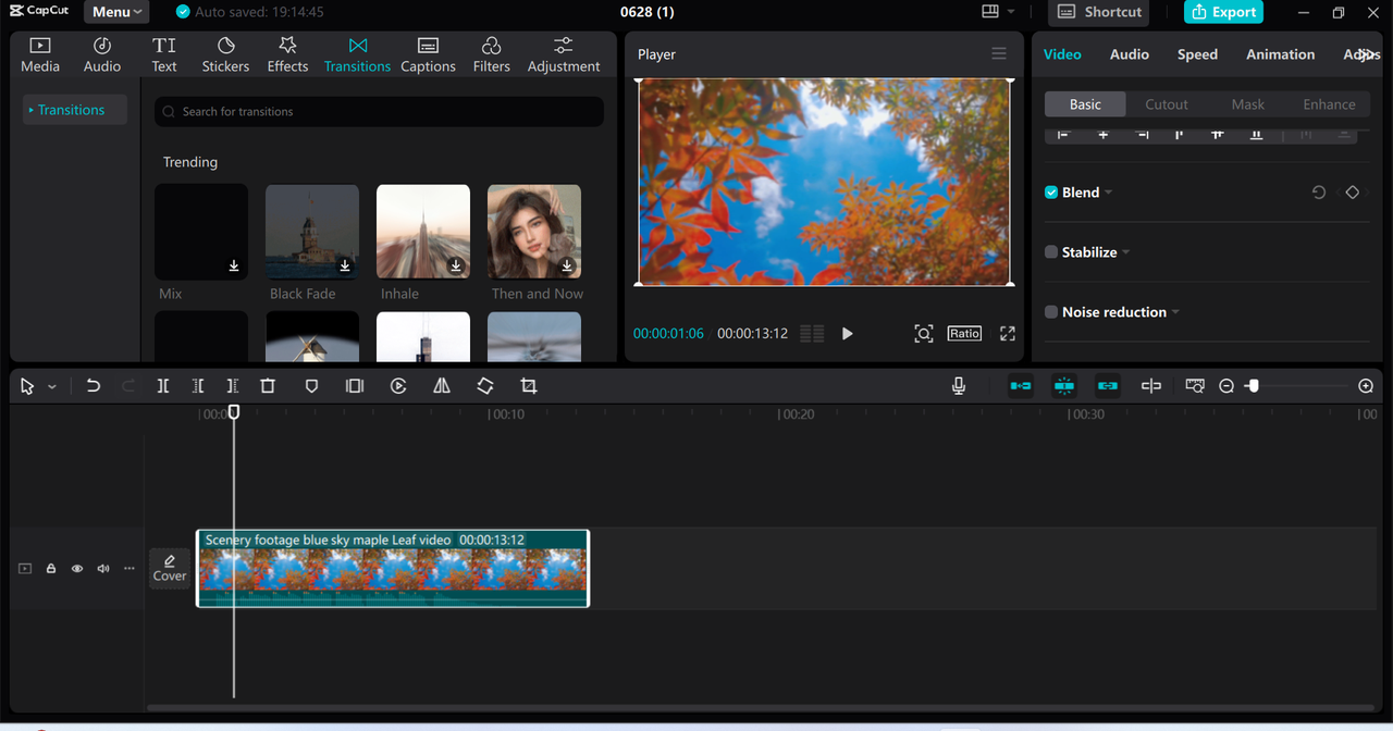 Editing interface of the CapCut desktop video editor - the best AI image extender