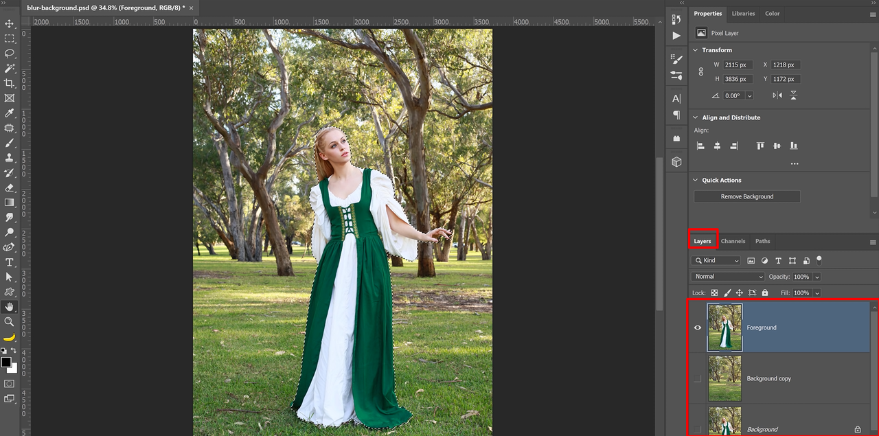 Using the layers to blur background in Adobe Photoshop