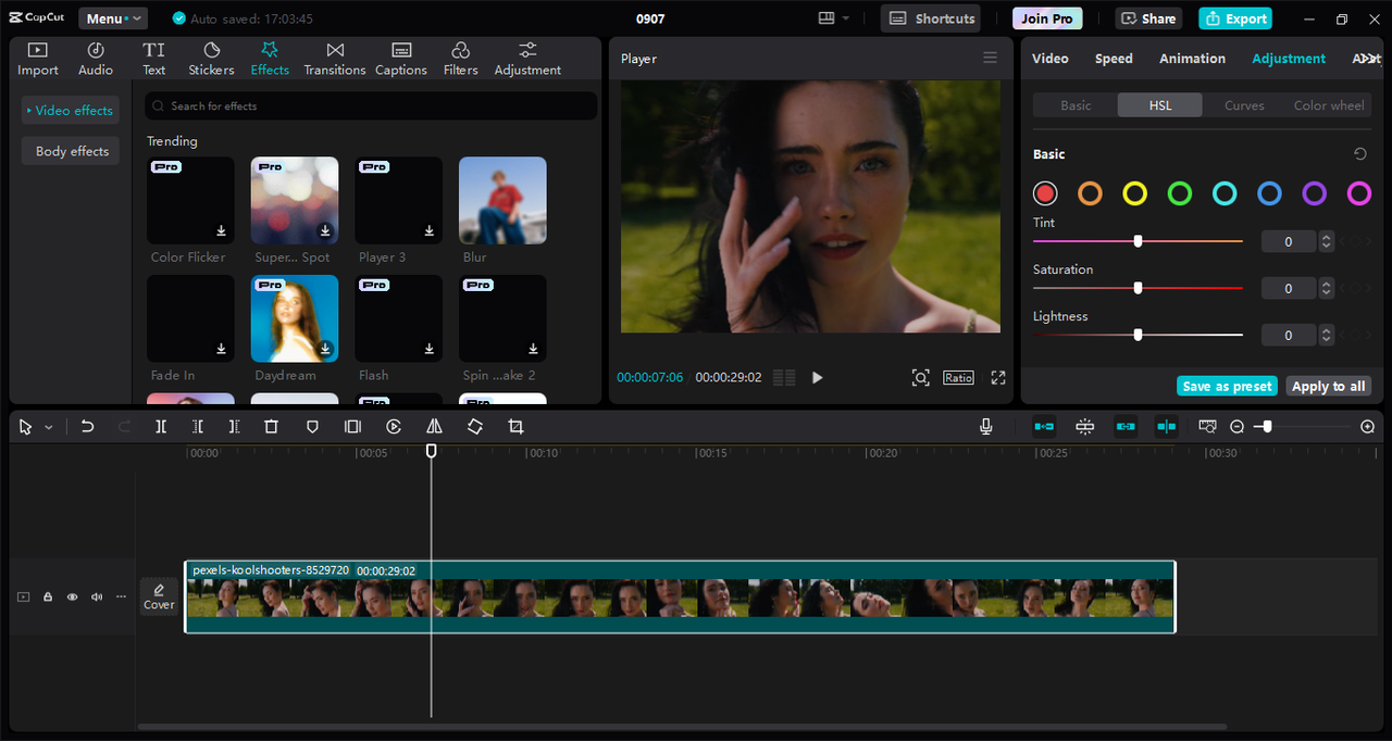 Interface of the CapCut desktop video editor - the best tool to create a match on action cuts in videos 