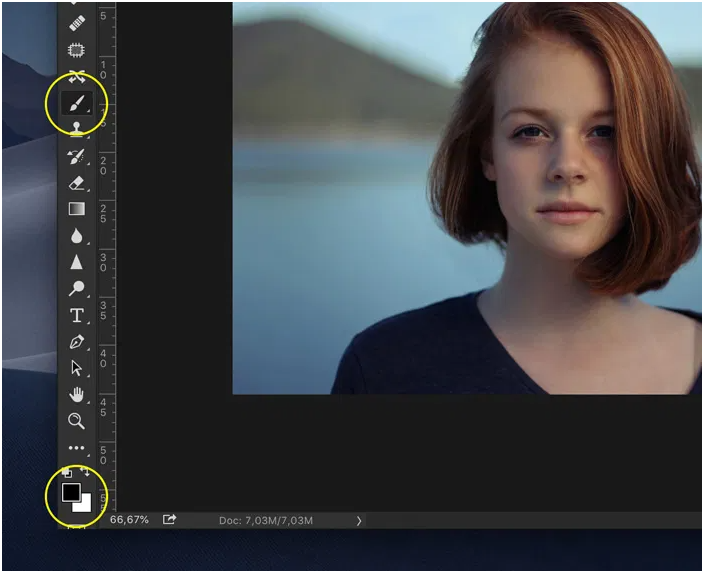 Creating a vignette effect in Photoshop with level layer