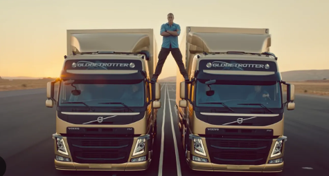 Jean-Claude performing split between two trucks - the most popular advertising